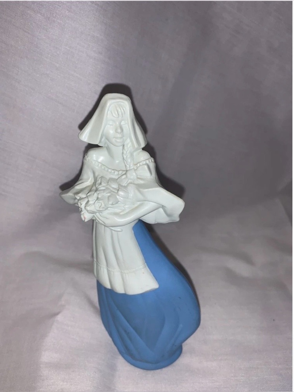 White and Blue Ceramic Figurine Woman Holding Flowers - Home Art